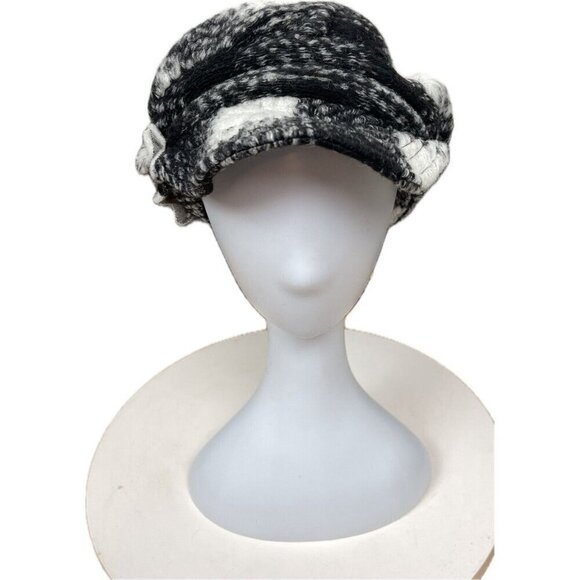 Lafenice Black-Cream Plaid Handmade Italy Wool Floral Side Accent Newsboy Hat main image 6